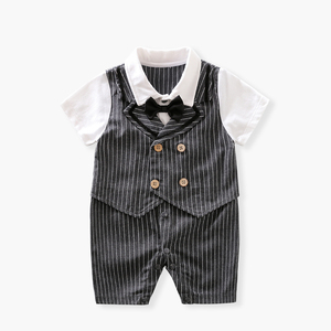 Set di Abbigliamento per Bambini con Etichetta Privata, Camicia Grigia a Maniche Corte e Jeans, Stile Preppy, Set Invernale per Ragazzi - Product Image 1
