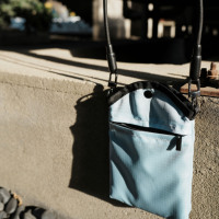 Sac de rangement pour câble de charge en polyester de style moderne - Impression numérique personnalisée écologique pour événements de marche/course - Fabriqué en Chine