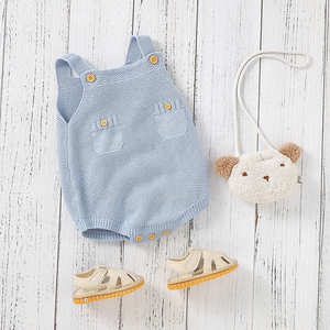 Доступен индивидуальный логотип: Мягкий вязаный комплект из комбинезона и шапочки, 2 предмета, детский наряд. |   Оптовая цена: Набор одежды для новорожденных (мальчик/девочка) в подарок - Product Image 3