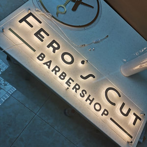 Letrero LED para Barbería, Letrero 3D para Fachada de Tienda, Letras Iluminadas LED 3D, Decoración para Barbería - Product Image 1