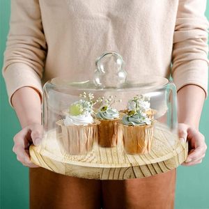 Cloche en verre transparent avec base en bois 27x22 cm, présentoir décoratif pour bonbons, objets et compositions - Product Image 4