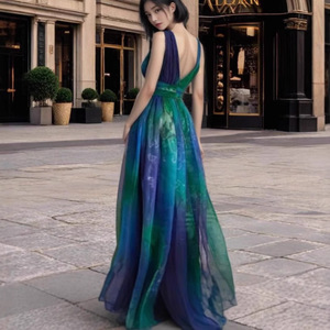 <span class=keywords><strong>Robe</strong></span> d'été pour femme SS109, nouveau style, coupe trapèze, en mousseline imprimée, col en V profond, dos nu, idéale pour les mariages, collection Europe Commerce Extérieur - Product Image 2