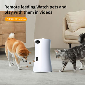 IR gece görüş ve 1080 ° rotasyon ile akıllı evcil hayvan besleyici P HD 360 kamera plastik uzaktan kumanda tedavi dağıtıcı - Product Image 3