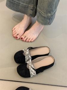 Zapatos Retro Mary Jane - Diseño Exclusivo con Forro de Gamuza Suave, Transpirables, Punta Cerrada, Tacón Bajo - Calzado Casual de Una Pieza - Product Image 6