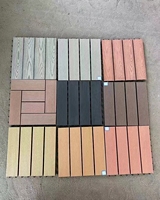Carreaux de terrasse modernes à emboîtement pour l'extérieur 300mm x 300mm Tuiles de couloir 22mm avec caractéristique imperméable et techniques brossées