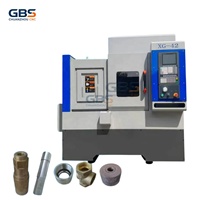 Robot de pórtico automático de suelo para carga y descarga de torno CNC XG42, celda robótica llave en mano con ahorro de mano de obra, CE, 2000 mm/s