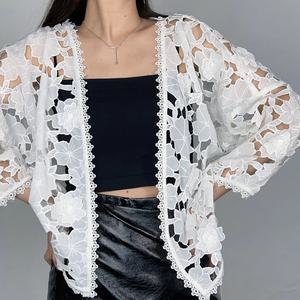 Blusa de Encaje Floral Elegante para Mujer, Estilo Simple, Prenda Exterior Informal, Tejida y Transpirable, para Primavera y Otoño - Product Image 1