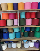 Fil mélangé recyclé en coton/polyester cardé, teint à l'état filé, écologique, de 3s à 30s, en plusieurs couleurs, pour le tissage et le tricotage