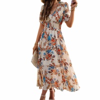 Collection Printemps-Été 2025 pour femmes européennes et américaines : Robe décontractée mi-longue à taille naturelle, col en V sur le devant, imprimé floral, coupe trapèze, couleur bonbon