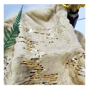 Nuovo design in similpelle di coniglio tessuto in pelliccia sintetica di coniglio tessuto peluche per cappotto indumento invernale
