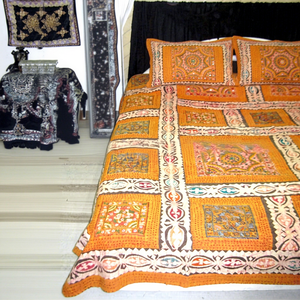 ผ้าปูเตียงปักด้วยมือ - Product Image 1