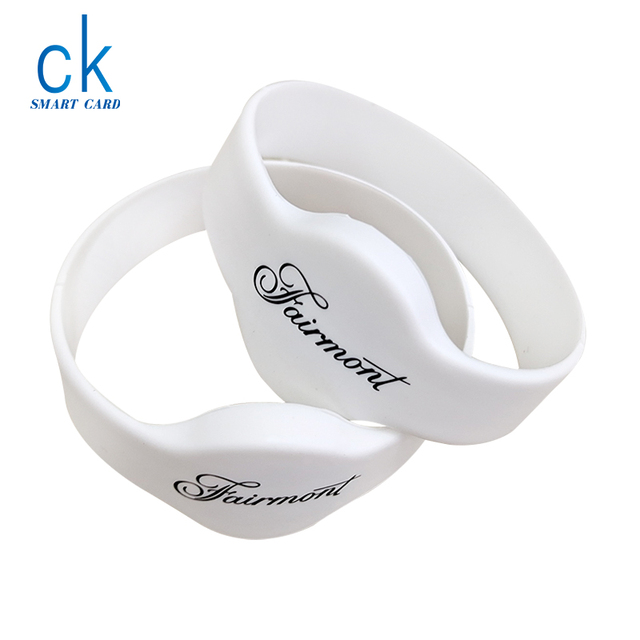 Wholesale Custom Smart Proximity Bracelets Access Control Soft Silicone RFID Wristband