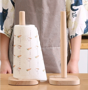 Outils d'organisation de cuisine Porte-rouleau vertical en bois Porte-serviettes en papier de cuisine écologique - Product Image 2