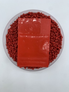 红色色母粒82077注塑最佳促销价格便宜环保塑料色母粒 - Product Image 2