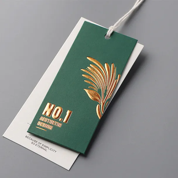 새로운 디자인 맞춤 의류 브랜드 로고 의류 스윙 라벨 장식 가방 투명 행 종이 태그