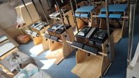 Chaise pliante professionnelle MJD en chêne pour studio de Pilates, équipement de yoga et de fitness, prix direct usine, personnalisation OEM/ODM, CE/SGS