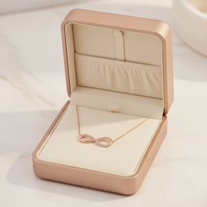 สร้อยคอแฟชั่นเรียบหรูคุณภาพสูง ขายส่ง สร้อยคอทองคำแท้ 18K โรสโกลด์ ประดับเพชรแท้ธรรมชาติ ดีไซน์ทันสมัย - Product Image 1