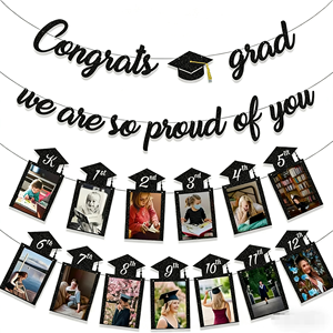 Guirnalda de fotos de graduación DAMAI K-12 preensartada, decoración para fiestas con la frase 'Estamos orgullosos de ti', para uso en interiores y exteriores - Product Image 1