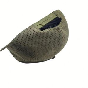 Gorras Trucker Personalizadas Bordadas y Transpirables con Cierre a Presión - Product Image 5