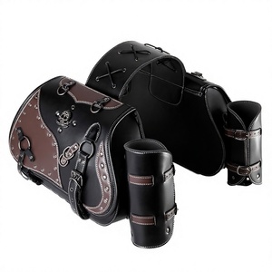 1 Paire de sacs de moto unisexes Steampunk à rivets tête de mort, grande capacité, imperméables, avec fermeture éclair, en cuir PU, style punk, pour le voyage - Product Image 2
