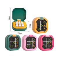 Mainan Puzzle Tic-Tac-Toe elektronik, mainan papan strategi permainan TicTacToe genggam portabel lucu untuk anak-anak