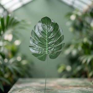 Hoja Artificial de Monstera, Tallo de Follaje Verde Tropical, Hoja Decorativa para Arreglos Florales, Decoración del Hogar, Oficina y Eventos - Product Image 2