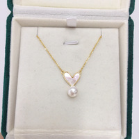 Collier chaîne de pull en perles d'eau douce personnalisées en gros, pendentif cœur, breloque coquillage plaqué or, qualité AAAAA, bijoux unisexes