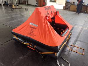 <span class=keywords><strong>Zattera</strong></span> <span class=keywords><strong>di</strong></span> <span class=keywords><strong>Salvataggio</strong></span> Autogonfiabile EC SOLAS ISO 4 per 610 Persone, per Sicurezza in Acqua, Soccorso Marino, Offshore, Oceano e Fiume - Product Image 6