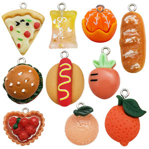 Colgante de resina con diseño de fruta de dibujos animados (naranja y hamburguesa), accesorio de joyería DIY de tamaño mediano para decoraciones creativas - Product Image 5