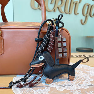 Gran oferta Retro Dachshund cachorro coche llavero bolsa colgante corbata cordón Chocolate trenzado cuerda Accesorios - Product Image 3
