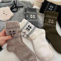 Chaussettes en laine épaisse tricotées jacquard à motif flocon de neige pour femmes, style Fair Isle, chaussettes thermiques d'hiver