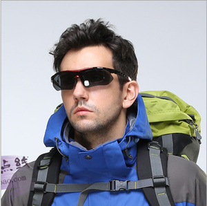 Kính thể thao ngoài trời bằng nhựa OEM, kính đi xe đạp nam, gafas de sol, bộ 5 tròng kính - Product Image 3