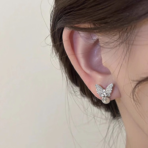 Orecchini a farfalla dolci per donna, accessori per l'orecchio alla moda per l'uso quotidiano - Product Image 6