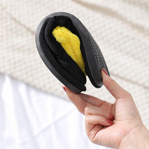 Chaussons en fourrure pour femmes, chaussons d'intérieur en peluche avec cœur, parfaits pour l'hiver - Product Image 3