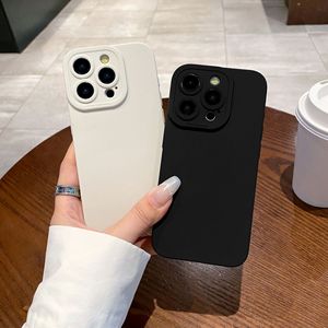 Funda de silicona líquida para iPhone 17 16 15 14 13 12 11 Pro Max XS Plus, carcasa trasera de microfibra y silicona, del fabricante líder. - Product Image 4