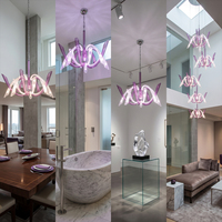 Lustre en verre coloré incurvé de luxe, lampe suspendue artistique moderne pour la décoration de villas et d'hôtels haut de gamme