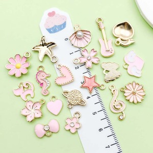 Abalorios de aleación rosa, 20 estilos mixtos, serie de flores margaritas, para accesorios de joyería DIY, colgantes de moda para mujer - Product Image 3