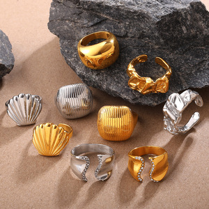 Anillo Abierto Irregular de Acero de Titanio con Acabado Brillante para Mujer, Joyería de Moda Ajustable de Lujo que Combina con Todo - Product Image 1