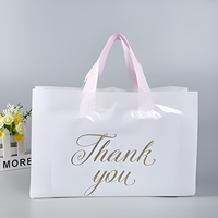Sacs classiques à poignée souple avec soufflets latéraux, taille personnalisée, impression de logo, forme, en PE recyclable, pour le commerce de détail et le shopping