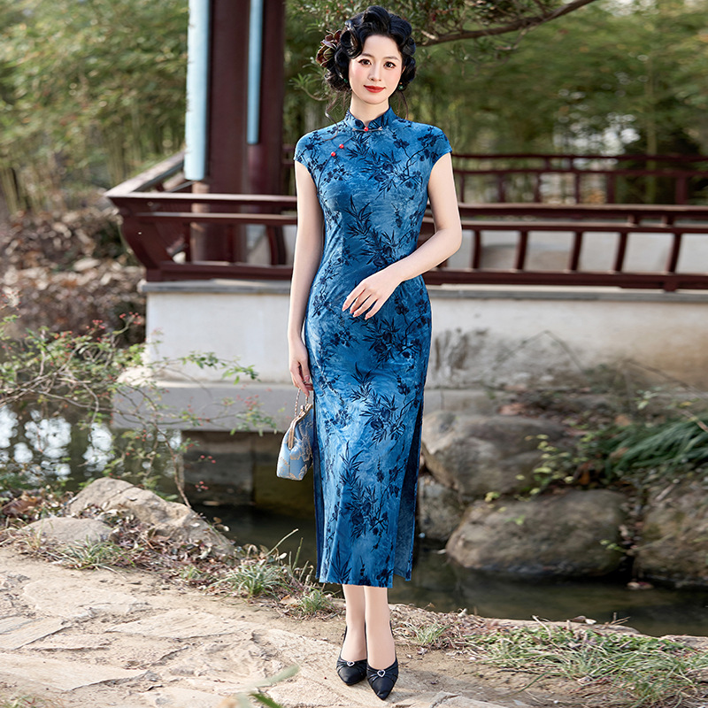 Chic Chinese Collar Dresses - Elegant & Stylish Designs