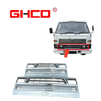 Pièces de tuning extérieur pour camions poids lourds : Remplacement de la calandre avant chromée pour la mise à niveau des modèles de camions japonais