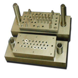 अनुकूलित प्रगतिशील मुद्रांकन, घरेलू उपकरणों के लिए कोल्ड रनर स्टील न्यूमेटिक शीट धातु छेद पंच घरेलू उपकरणों के लिए मोल्ड मॉडल - Product Image 1