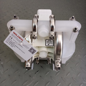 Pompe à diaphragme pneumatique Wilden P1/PPPPP/TNU/TF/KTV avec diaphragme en PTFE, polypropylène Wilden - Product Image 3