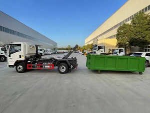 Howo 6 Ruedas Contenedor <span class=keywords><strong>de</strong></span> basura Pick up Camión <span class=keywords><strong>Gancho</strong></span> Brazo Elevador Camión <span class=keywords><strong>de</strong></span> basura - Product Image 6
