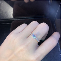 Bague de fiançailles en gros, bague de couple en alliage de zinc avec diamant