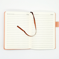 Carnet de notes en cuir PU relié rigide de taille A5 personnalisé pas cher, design simple avec logo en relief, carnet personnalisé pour étudiants