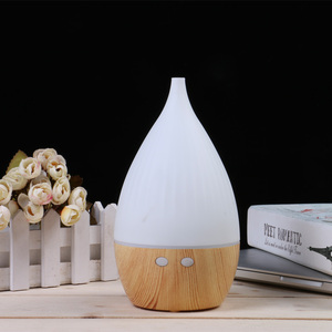 Muestras gratis Venta caliente <span class=keywords><strong>USB</strong></span> Spray Cool Mist LED Light Mini 5V humidificador de aceite esencial de grano de madera para el hogar, regalo, hogar. - Product Image 4