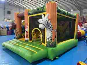 <span class=keywords><strong>Château</strong></span> <span class=keywords><strong>gonflable</strong></span> commercial 4,5x3,6x3m, combo de jeu multijoueur, thème animaux de la jungle - Product Image 2