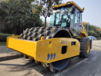 Compacteur routier vibrant à tambour unique de 20 tonnes, marque chinoise de premier plan, modèle XS203J, avec moteur, pompe et roulement pour une efficacité élevée
