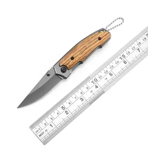 Portátil Personalizado Pequeno Presente De Madeira Handle Camping Survival Folding Pocket Knife com Keychain